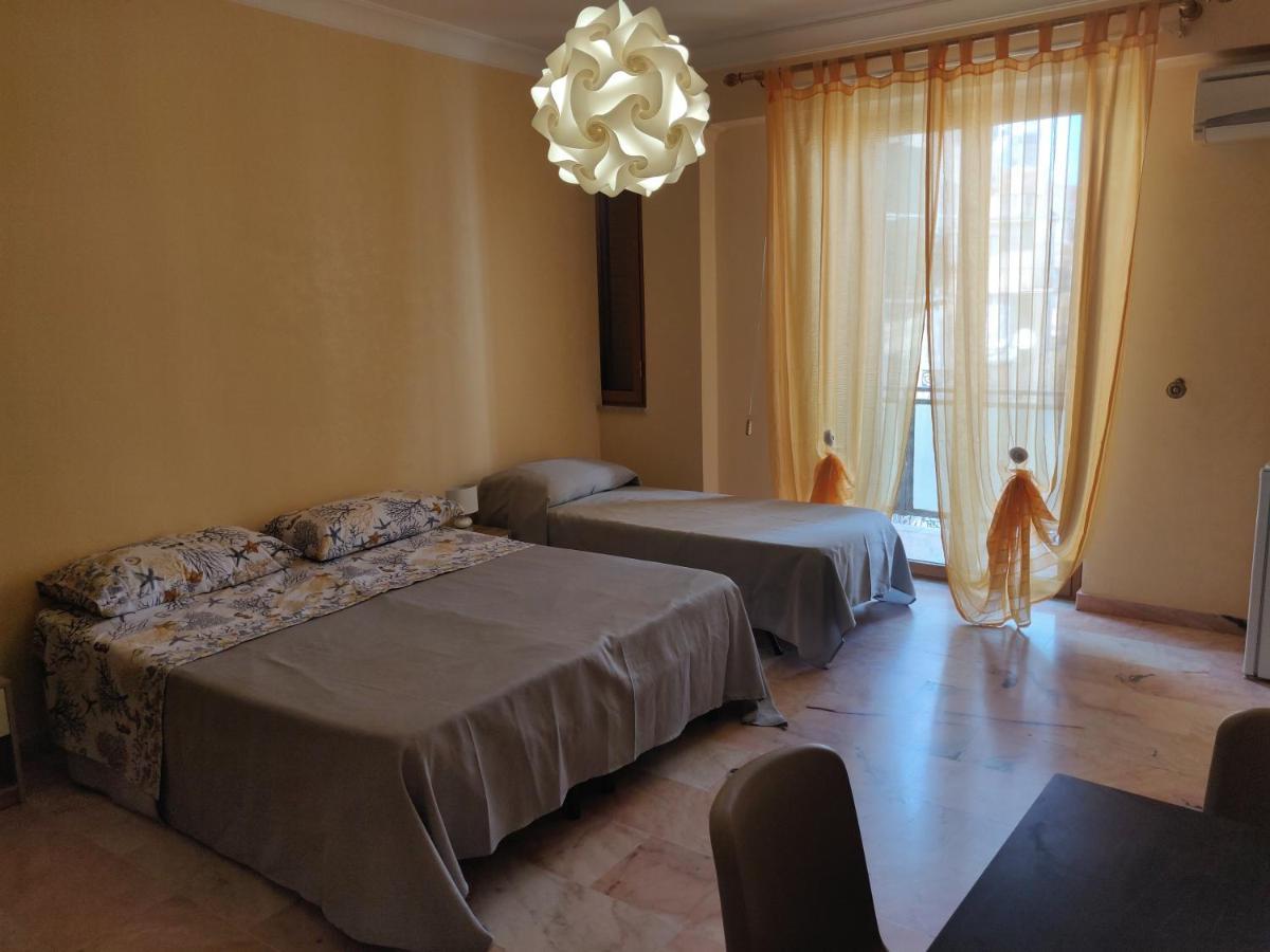 Bed & Breakfast Casa Vittoria Santo Stefano di Camastra Eksteriør billede