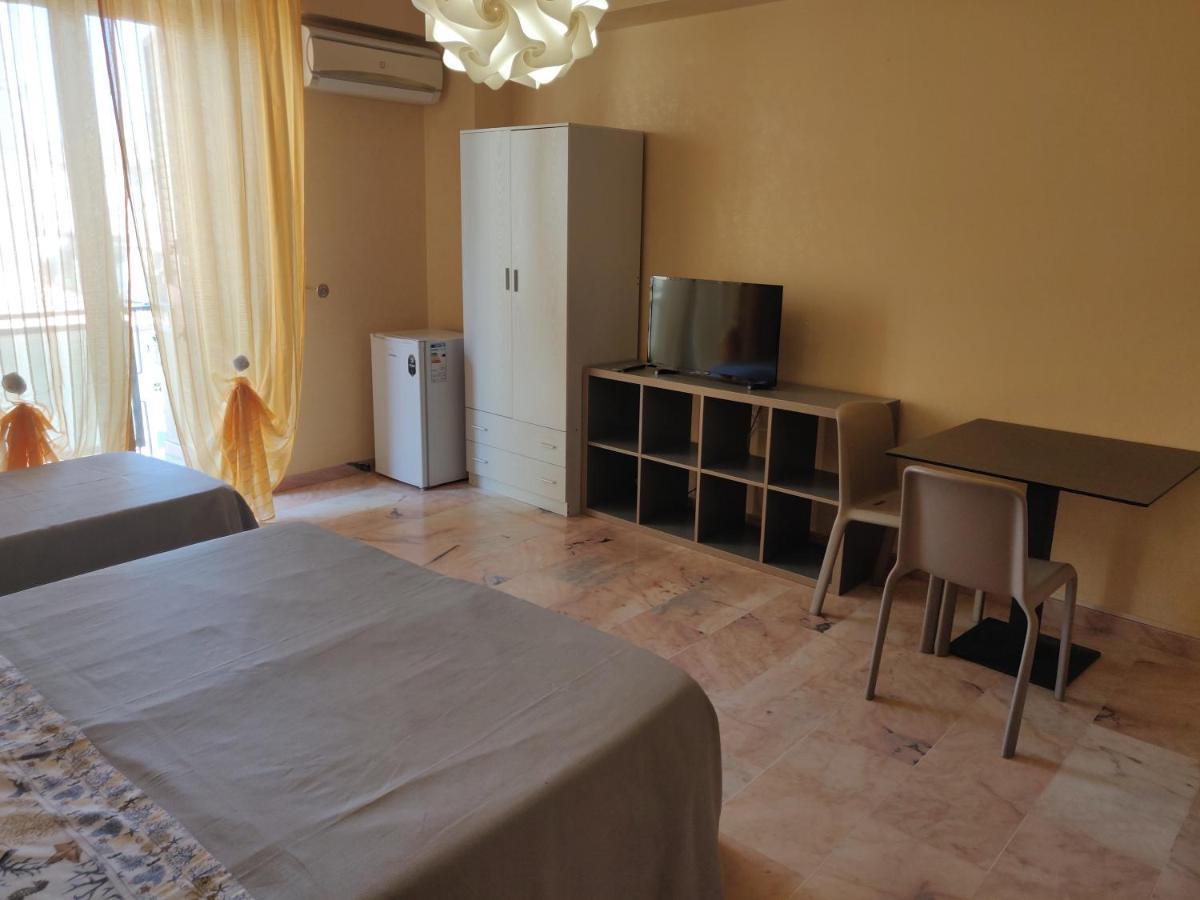 Bed & Breakfast Casa Vittoria Santo Stefano di Camastra Eksteriør billede